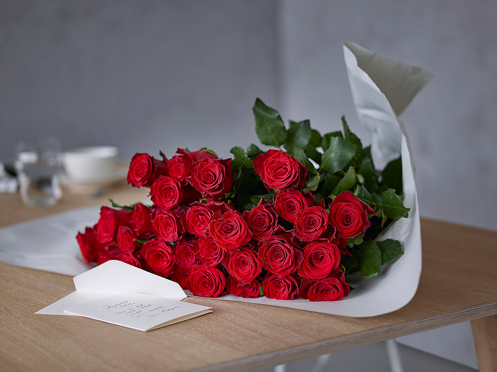 R&oslash;de roser valentine